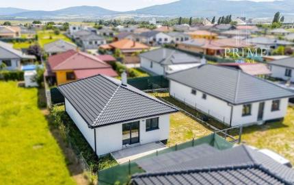 Na predaj novostvba BUNGALOVU - Geča