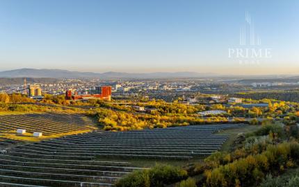 Lukratívne pozemky na predaj v atraktívnej lokalite Bankov – ideálne pre individuálnu rekreáciu a celoročné bývanie