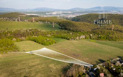 Na predaj rekreačný / investičný pozemok, Kavečany – 4 837 m²
