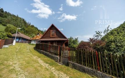 Na predaj zrubová chalupa - Hačava