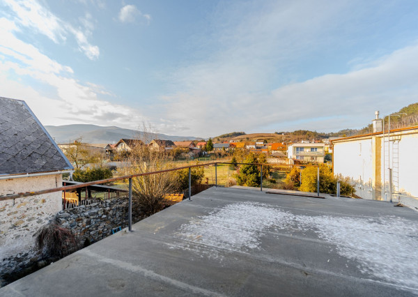 Na predaj 5 izb. Rodinný dom - Malá Vieska, Družstevná pri Hornáde