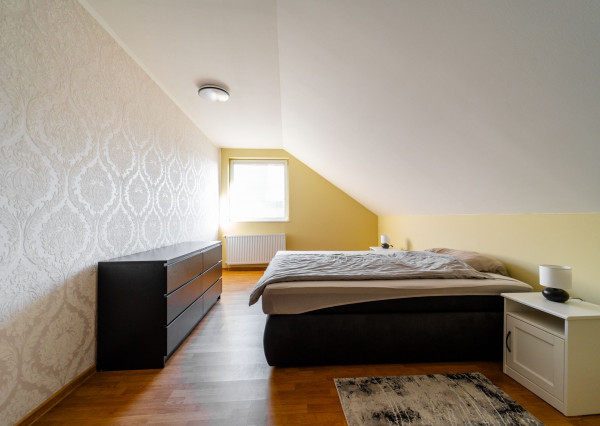 Na predaj 5 izb. Rodinný dom - Malá Vieska, Družstevná pri Hornáde