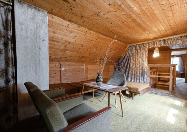 Na predaj zrubová chalupa - Hačava