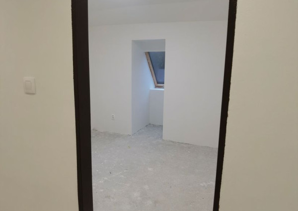 Na predaj trojpodlažný rodinný dom- Vyšná úvrať, Košice- Slivník