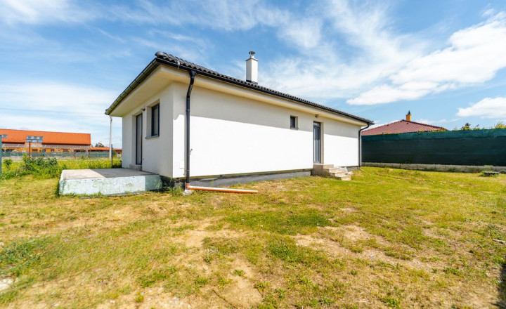 NA PREDAJ 3,5 izbová novostavba Rodinného domu v Geči- BUNGALOV - REZERVOVANÉ - fotografia 6
