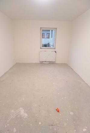 Na predaj trojpodlažný rodinný dom- Vyšná úvrať, Košice- Slivník - fotografia 3