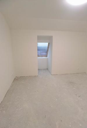 Na predaj trojpodlažný rodinný dom- Vyšná úvrať, Košice- Slivník - fotografia 13