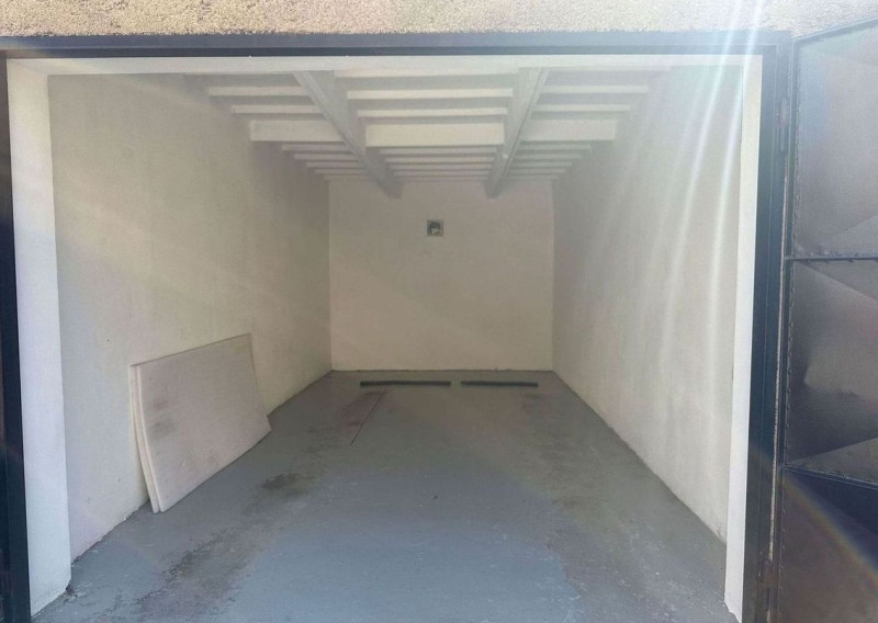 Na predaj garáž na Fibichovej ulici vo dvore, Košice - JUH